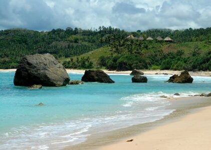 Keindahan Pantai Nihiwatu: Surga Tersembunyi di Pulau Sumba