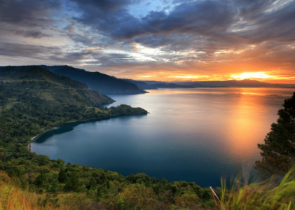 Keindahan Wisata Danau Toba: Pesona Alam Sumatera Utara