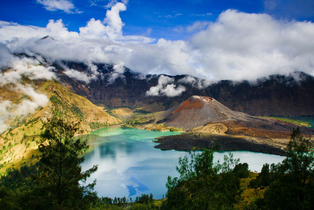 Eksplorasi Keindahan Alam di Gunung Rinjani, Lombok