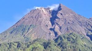 Gunung Merapi: